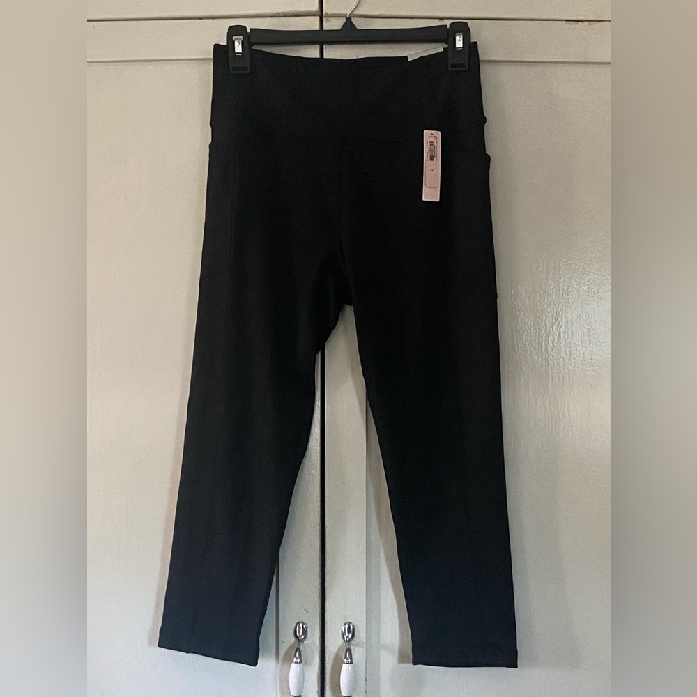 Victoria’s Secret On Point Leggings